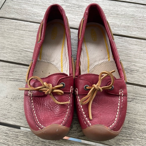 Keen Catalina Maroon Red Leather Loafers Women’s Size 10.5 - Picture 1 of 7